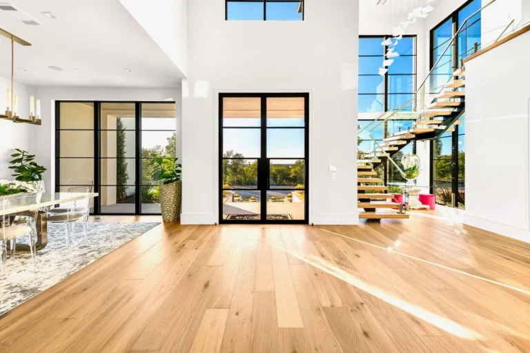 Engineering Excellence: Mastering Top Foyer Entrance Retreats United States